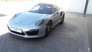 PORSCHE 911 Turbo S Coupe 2p.