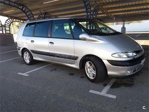 RENAULT Grand Espace THE RACE 2.2DCI 5p.