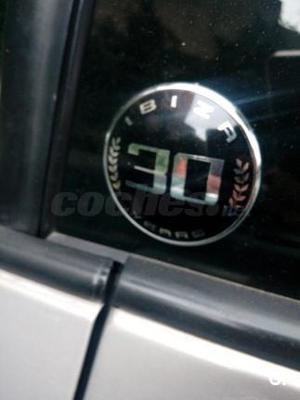 SEAT Ibiza SC 1.6 TDI 105cv 30 Aniversario Ed Lim 3p.