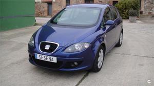 SEAT Toledo 2.0 TDI STYLANCE 5p.