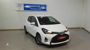 TOYOTA Yaris 100 ACTIVE 5p.