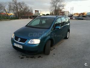 VOLKSWAGEN Touran 2.0 TDI HIGHLINE 5p.