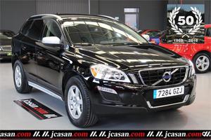 VOLVO XC DRIVe Kinetic 5p.