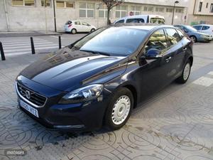 Volvo V 40