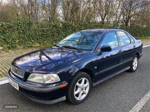 Volvo S 40