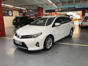 Toyota Auris Touring Sports