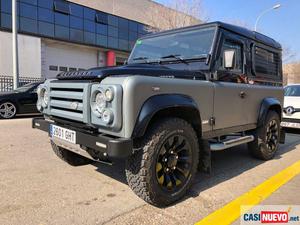 Land-rover defender 90 svx