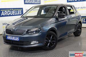 Skoda fabia1.2 tsi 90cv ambition muy equipado