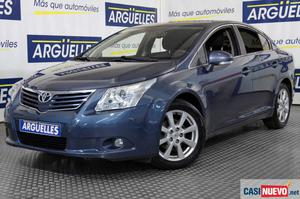 Toyota avensis2.0 d-4d advance impecable