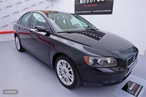 Volvo S 40