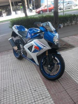 Suzuki GSX R