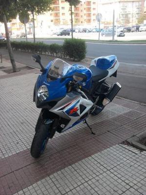 Suzuki GSX R