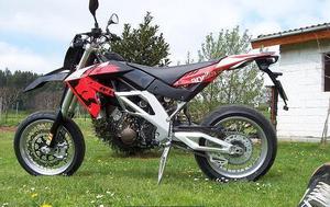 Aprilia SXV 550