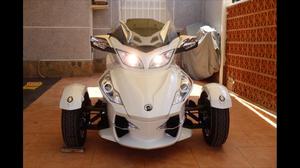 Can-Am SPYDER RT