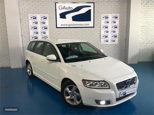 Volvo V 50