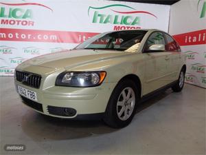 Volvo S 40