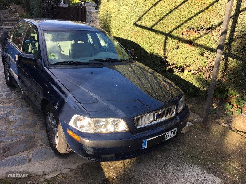 Volvo S 40