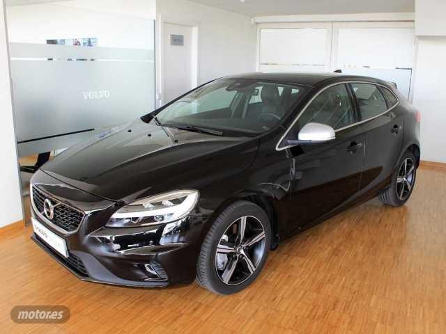 Volvo V 40