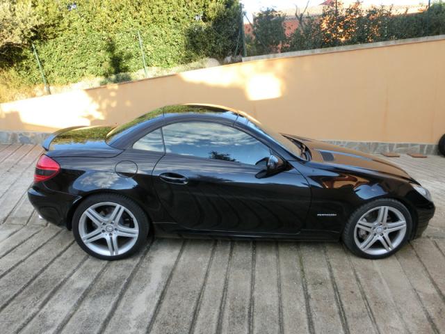 Mercedes-Benz SLK 200