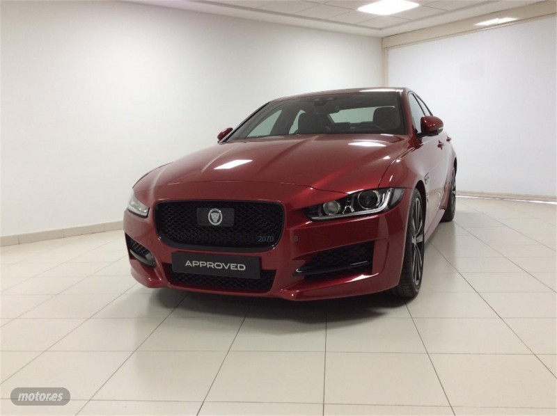 Jaguar XE