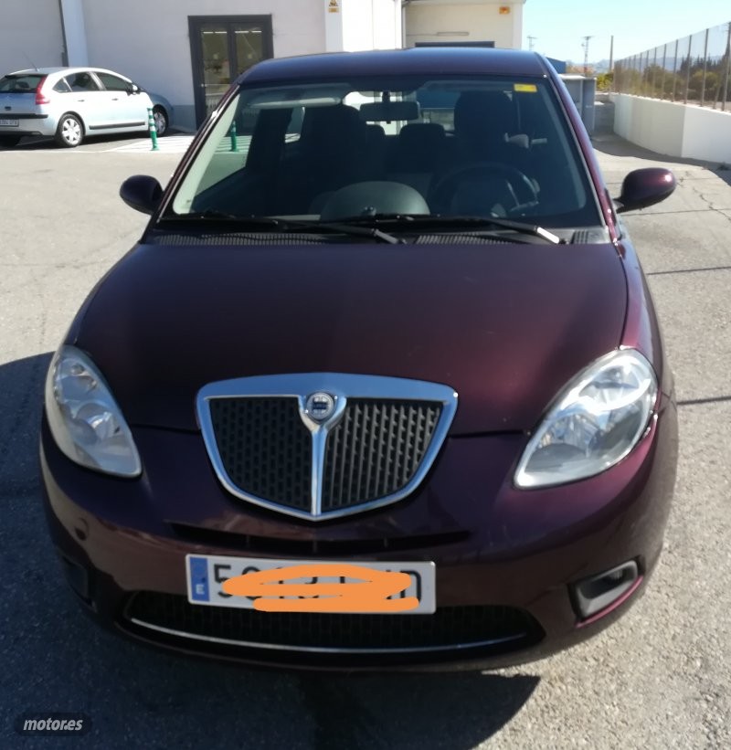 Lancia Ypsilon