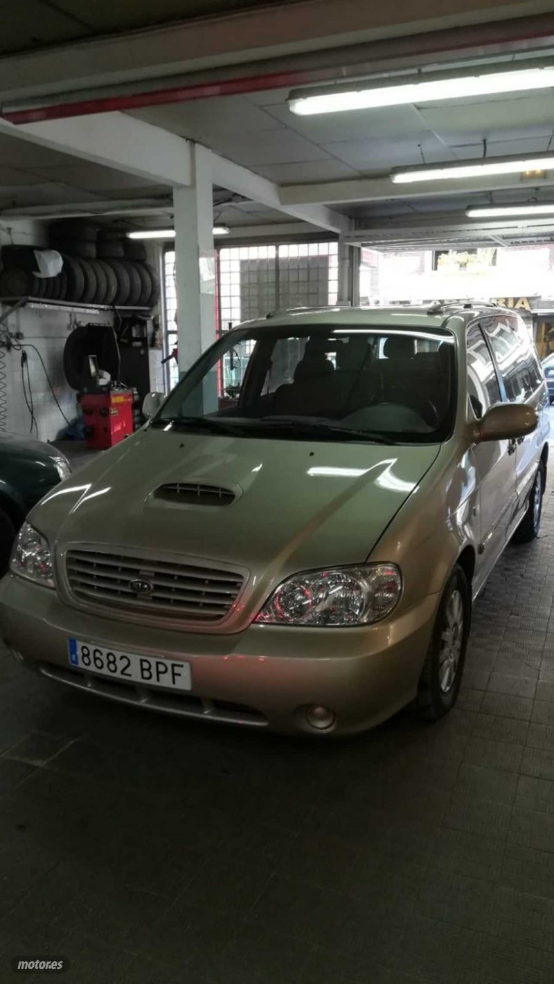 Kia Carnival