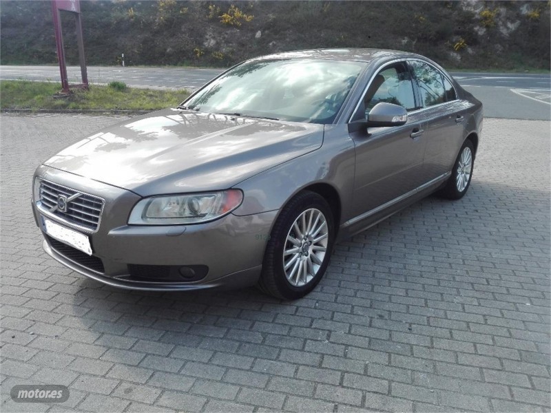 Volvo S 80