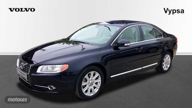 Volvo S 80