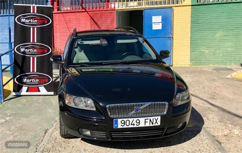 Volvo V 50