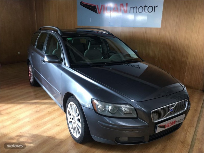 Volvo V 50