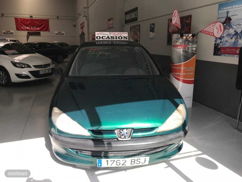 Peugeot 206