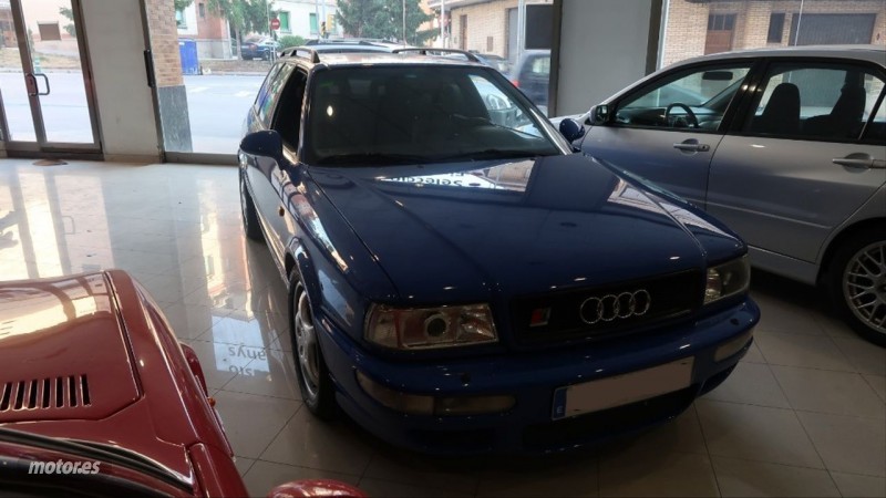 Audi RS2