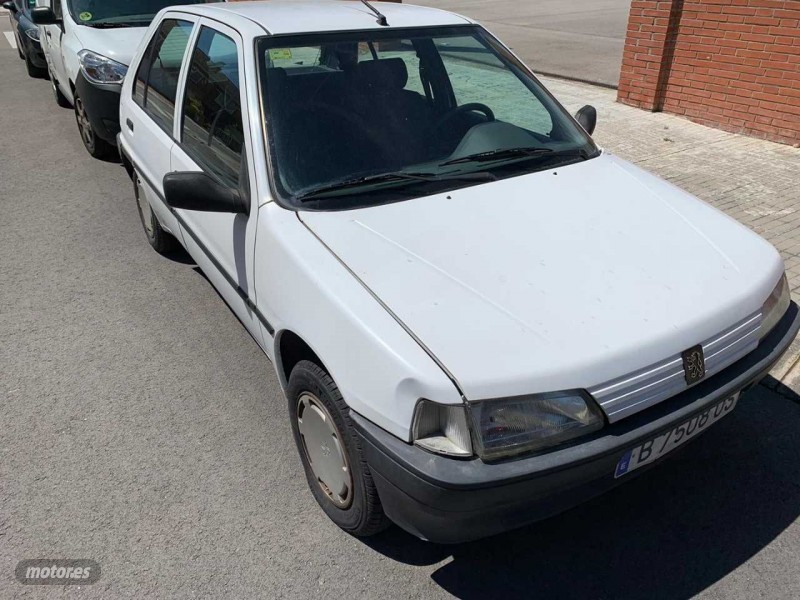 Peugeot 106