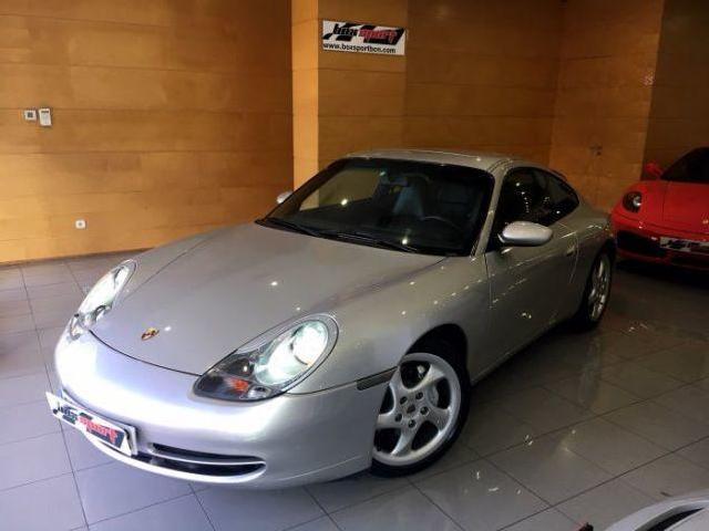 Porsche 911 Carrera 4 Coupé