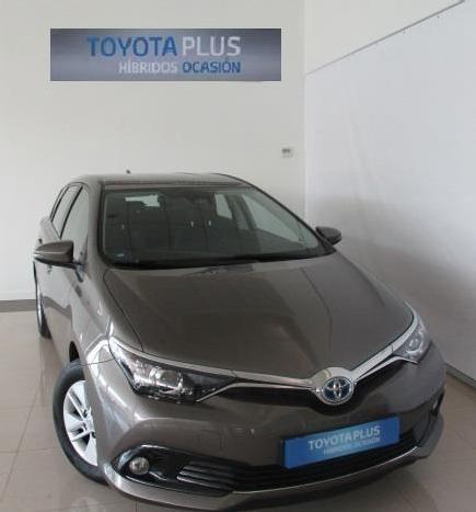 Toyota Auris Hybrid 140h Active