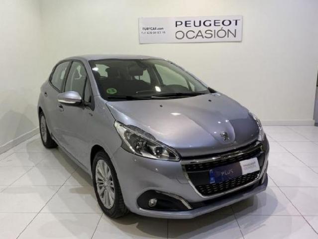 Peugeot l Puretech 60kw Signature 82 5p