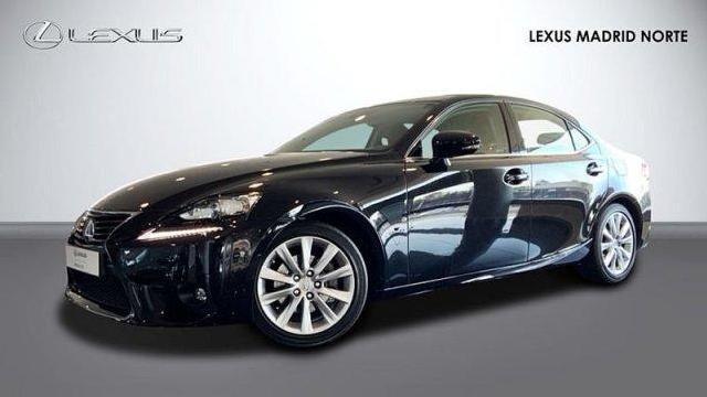 Lexus 300h Executive Navibox