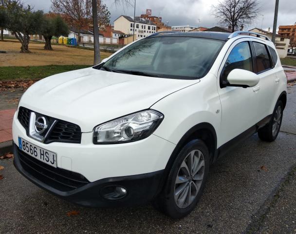 Nissan Qashqai+2