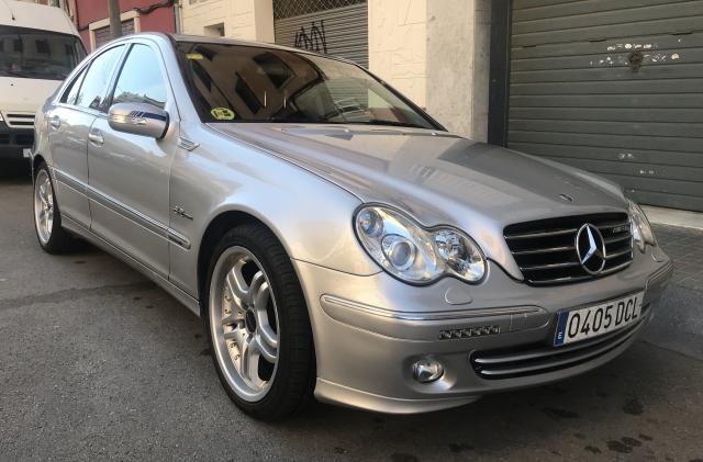 Mercedes-Benz C 240