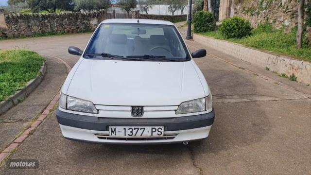 Peugeot 306