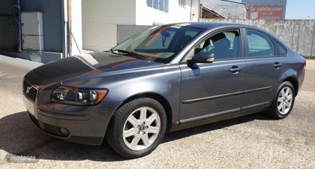 Volvo S 40