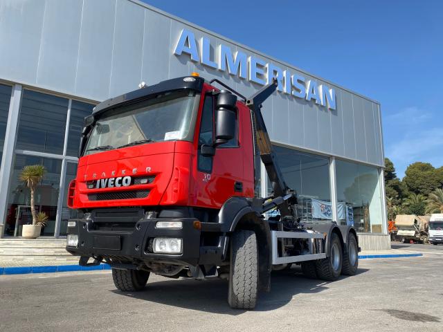 Iveco AD260T41 6X4