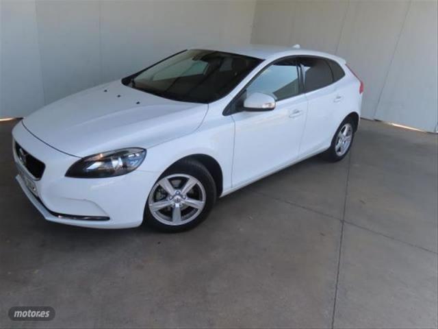 Volvo V 40
