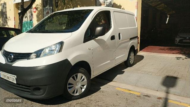 Nissan NV200