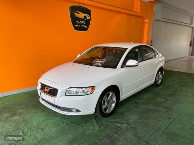 Volvo S 40