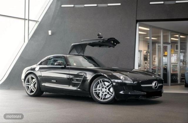 Mercedes-Benz SLS AMG