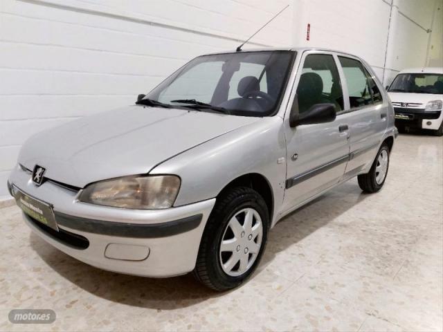 Peugeot 106