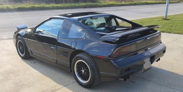 Pontiac Fiero