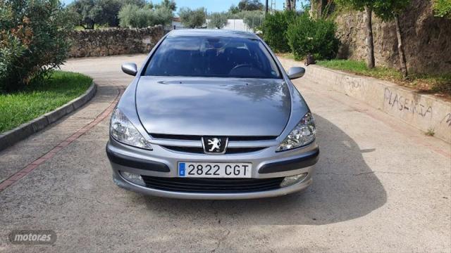 Peugeot 607