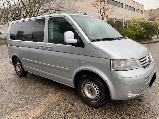 Volkswagen MULTIVAN 2.5 TDI 130 CV